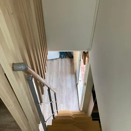 Maison De La Nyaraló *